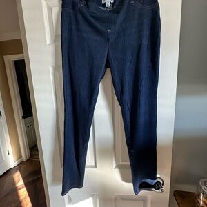 Amazon Essentials Dark Blue Straight Leg Jeans